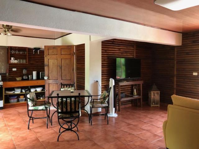 Casa Toucan Mit Privat Pool Near Np Ballena Uvita Ngoại thất bức ảnh